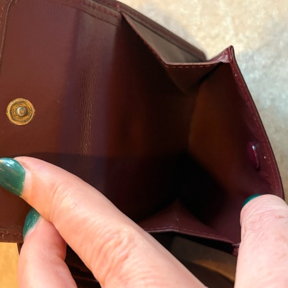 Cartier Unisex bi-fold wallet with 8 pockets, Made In Italy - Picture 12 of 15